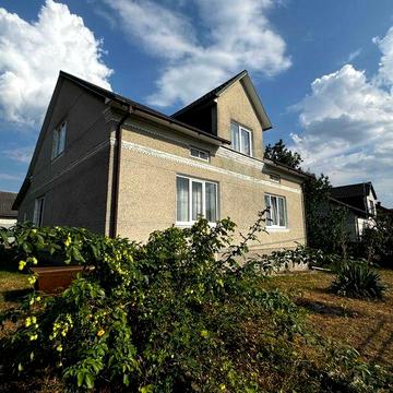 Будинок біля м. Сокаль і м. Шептицький