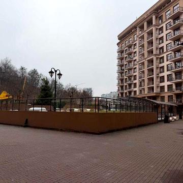 Продам 1-кімнатну квартиру 46кв.м. ЖК 52 Перлина (Печерськ плаза