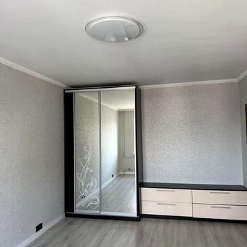 Здам 1 кімнатну квартиру,вул.Чорних Запорожців