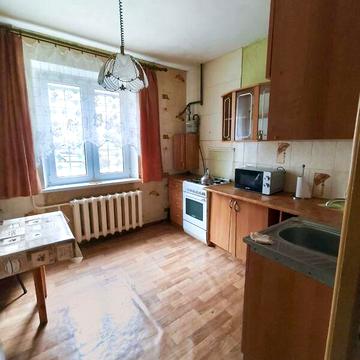 Продаж 3к Квартира 5-й Зарічний мікрорайон вулиця