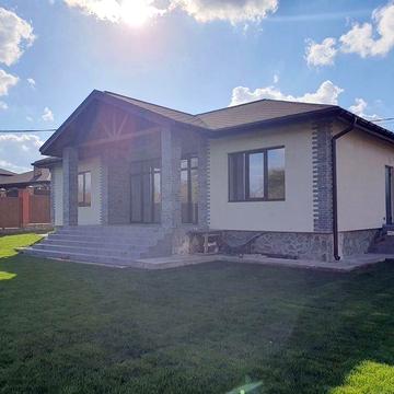 Продам дом новострой ремонт Новоалександровка