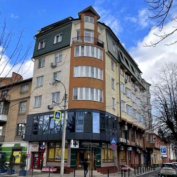 Продам однокімнатну квартиру. Центр міста.