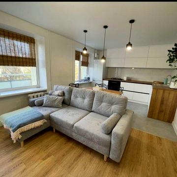 Центр, вул.Світла. 3 квартира студія