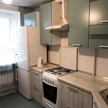 Сдам 2комн квартиру на Красном камне  евроремонтом