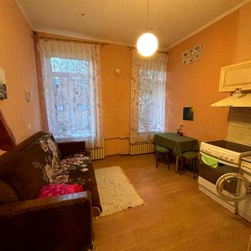 Продам 1к кв 1/5 на Богдана Хмельницкого Новые дома, метро Армейская.