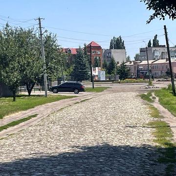 Будинок з усіма умовами в самому  центрі міста !