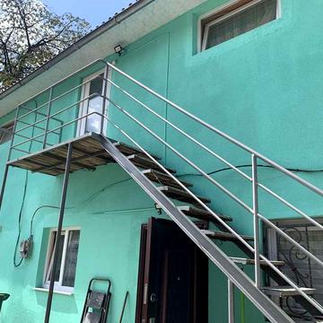 Здамо в оренду 2-х поверхову квартиру