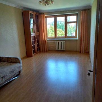 Ціну знижено! Продаж 2-к квартири. бульвар Міхновського, 10а. Вільна