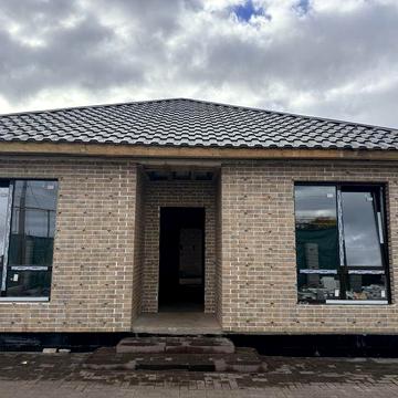 Продам новый современной постройки дом с ремонтом в Усатово