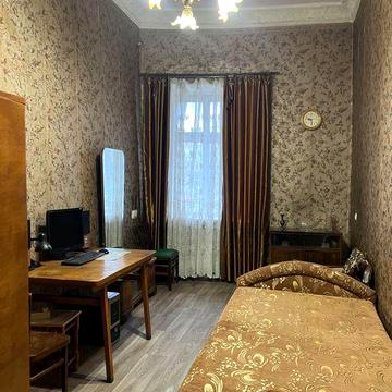 1 комнатная квартира в центре, Соборная плошадь