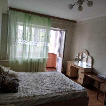 Здам 2кв. метро Дарниця, 15 хв.пішки, Б-р Верховної Ради,24 13000 грн.