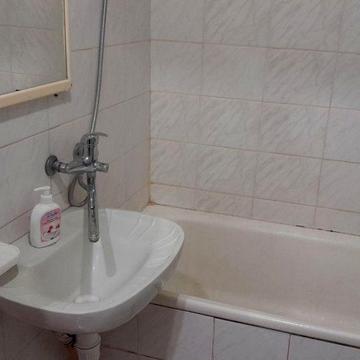 2 комн.район ДК для семьи или 2-х девушек!