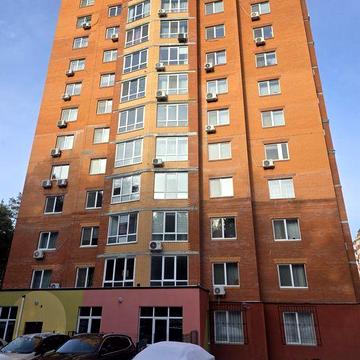 Продам квартиру   1к 37 кв м Ірпінь вул О. Теліги 2д ЖК Алфавіт