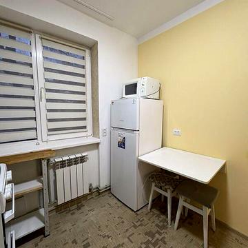 Довгострокова оренда 1к Квартира Заньковецької вулиця