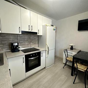 Продам 2-кімнатну квартиру з автономним газовим опаленням