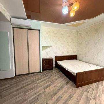 Оренда квартири Набережна