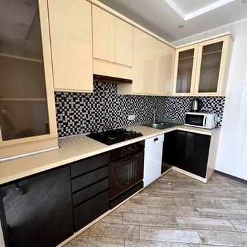 Пропонуємо вам 3х кімнатну квартиру в центрі міста!