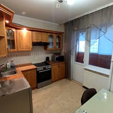 Квітневий провулок, 1-в, Виноградар, Ретровіль