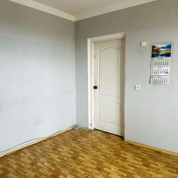 Продам 3 х ком кв  с Газовым А/О  5 мкр.