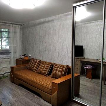 Продам 2-х комн.квартиру по ул.Хлебной