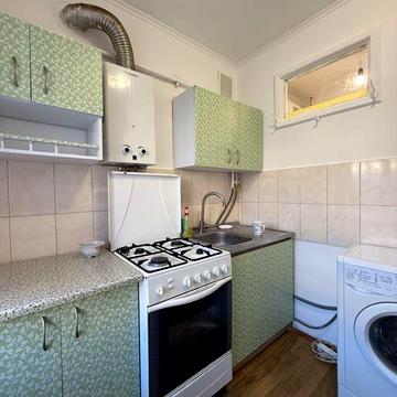 Оренда 3-х к квартири на вул Пулюя