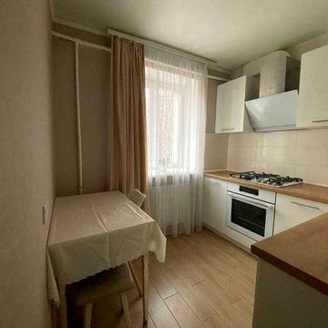 Оренда 2-х кімнатної квартири на 2 станції Фонтану, без тварин