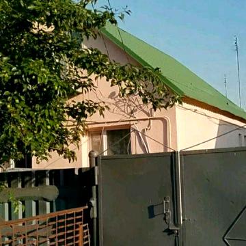 Дом, недвижимость Горишни плавни, Поддубное .