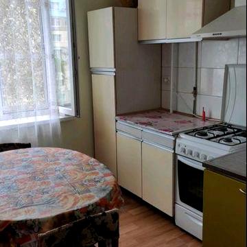 Здам гарну 1 кімнатну квартиру, мікрорайон Левада!