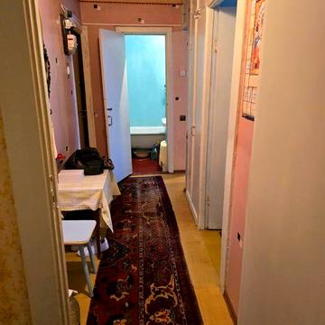 Продам 3-кімнатну квартиру в районі 44 кварталу.