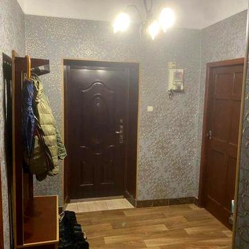 Трикімнатна квартира в центрі з автономним опаленням