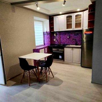 Продаж 1-к квартири, вул. Дегтярівська, 28 після ремонту