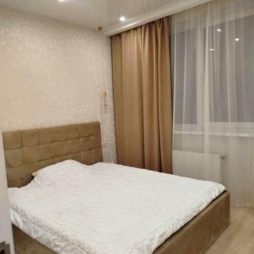 Сдам 2 ком квартиру и кухня студия 11000 тыс гривен