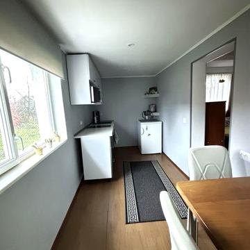 Продам  будинок   готовий для проживаня, з меблями та технікою.