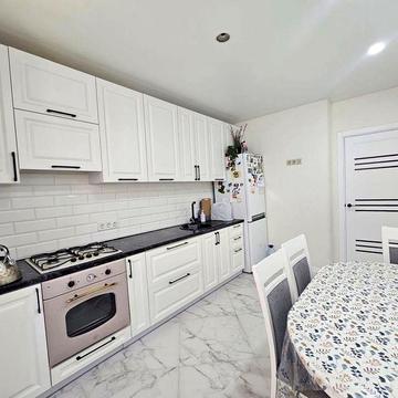 Продаж квартири !