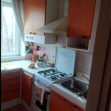 17500$ Продам квартиру возле метро Армейская