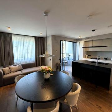 Продаж квартири з добротним ремонтом в районі Трускавецької ЖК Дан Буд