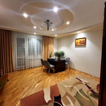 Продаж 3-х кімнатної квартири 87 м2 з індивідуальним газовим опаленням ЖК ОСББ "Зацепи об'єднане"