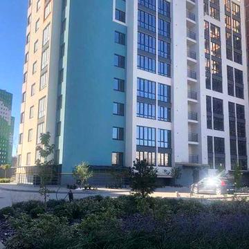 tir-31. Простора однокімнатна квартира у новому цегляному будинку