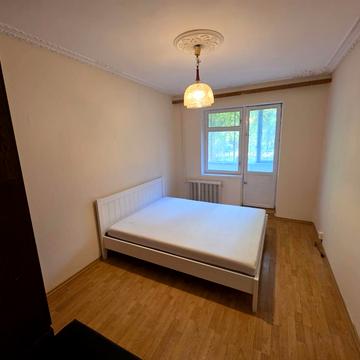 Георгія Гонгадзе просп. (Радянської України), 26