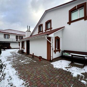 Оренда частини будинку