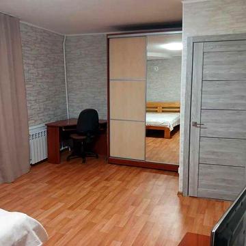 Сдаётся 1-комнатная квартира ул. Независимости\Титова