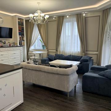 Межигірська вул., 20