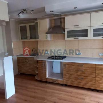 Квартира 100м2 з ремонтом на Казбеті