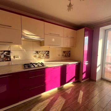 Здається квартира в оренду на вул Довженка