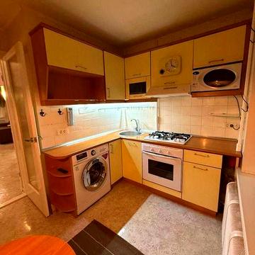 Оренда однокімнатної квартири , ул. Погребняка 18г