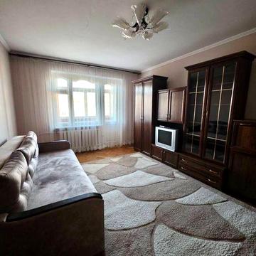 Здається Оренда 2 кімнатна квартира Полєтаєва