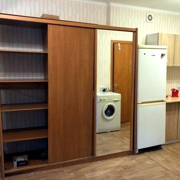 Академіка Вернадського бульв., 67