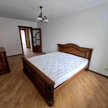 Продам 2 кім. з ремонтом та меблями