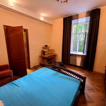 Здається 1-к квартира в Центрі міста, вул. Татарська