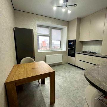 Оренда квартири Озерна Перша здача